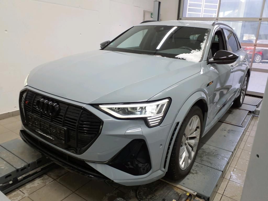 Image of Audi e-tron