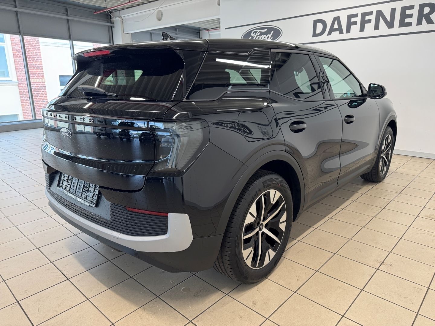 Fahrzeugabbildung Ford Explorer RWD LED Kamera Spurhalteass.