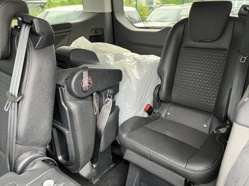 Bild 13 Ford Tourneo Custom 2.0 TDCi 320 L1 Sport - Navi - AH
