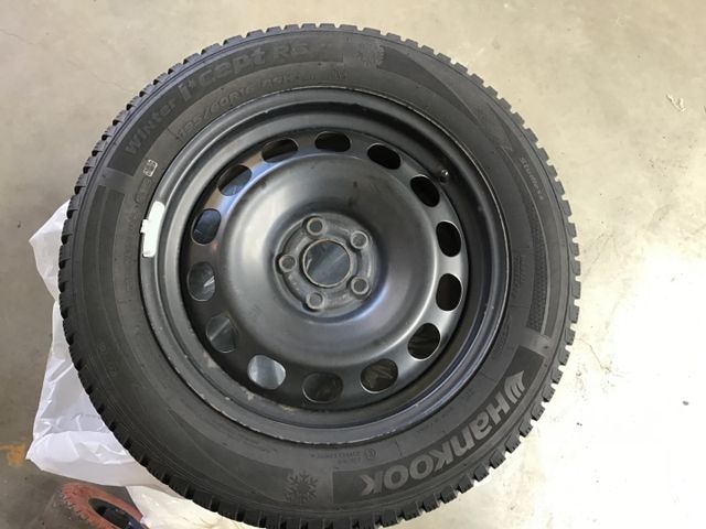 Fahrzeugabbildung Skoda Kamiq Monte Carlo 1.5 TSI DSG/Navi/Pano/RFK/ACC