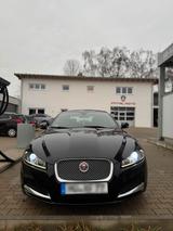 Jaguar XF 3.0 V6 Diesel (241 PS)  sehr gu... - Jaguar XF in München