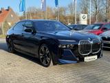 BMW i7 M70 xDrive M Sport //Leas.ab EUR1199,-inkl. - blaue BMW i7