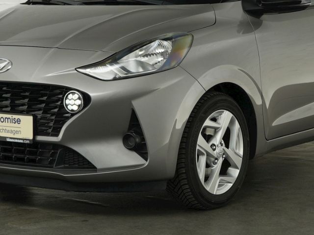 i10 INTRO EDITION+NAVI+RÜCKFAHRKAMERA+SITZ-/LENK