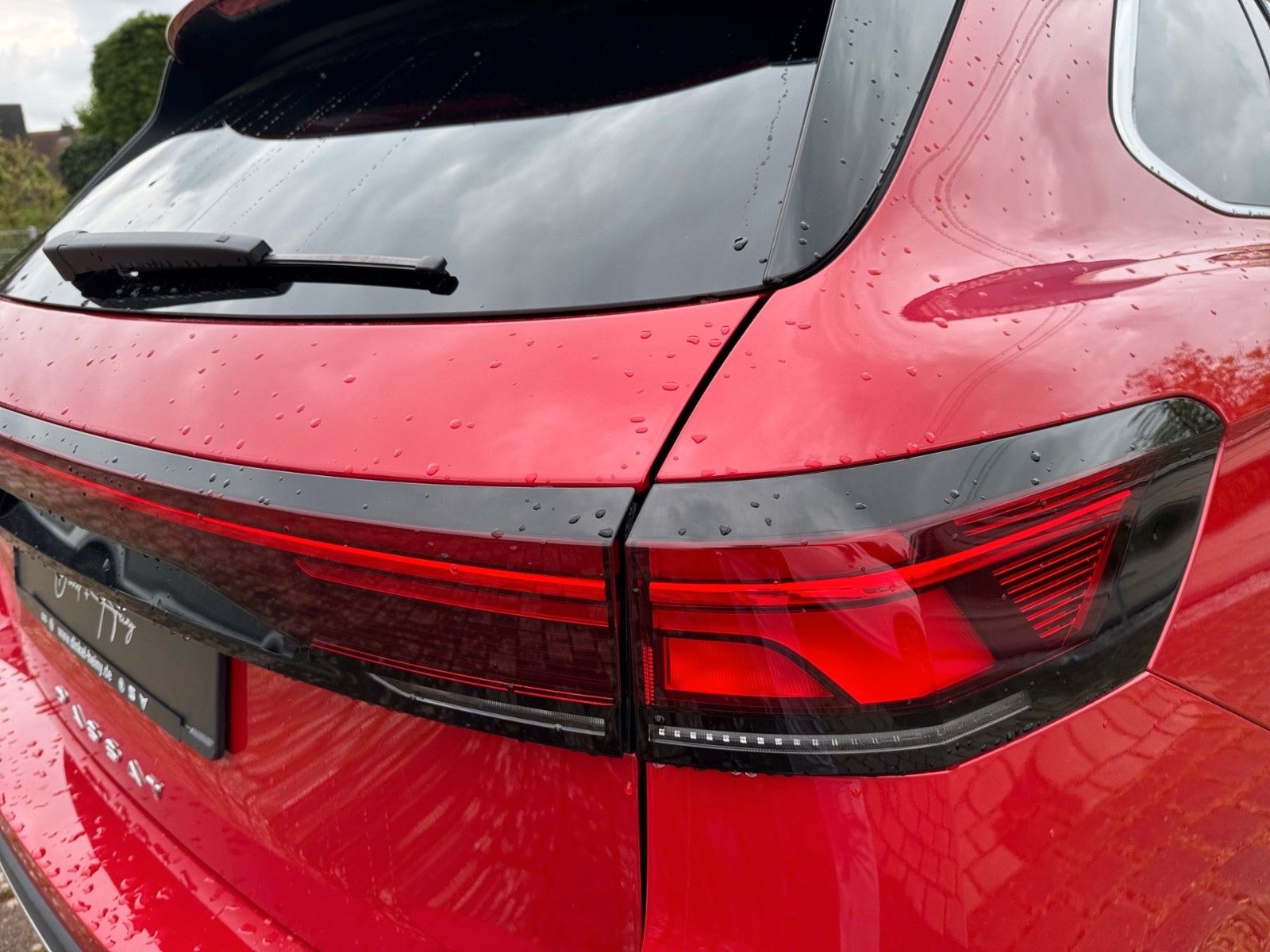 Fahrzeugabbildung Volkswagen Passat Variant 1.5 eTSI Business