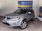 Mitsubishi Outlander 2.0 DI-D Instyle 7 p.ti DPF - gebrauchte Mitsubishi Outlander aus dem Jahr 2007