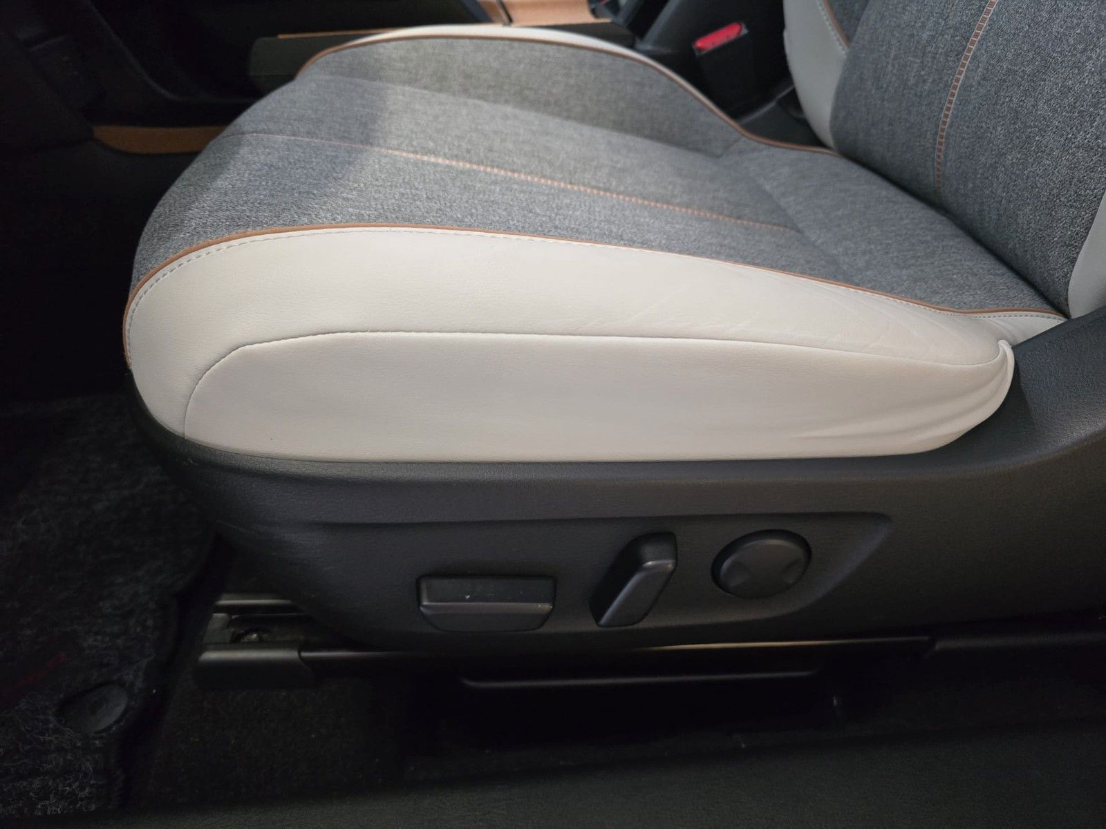 Mazda MX-30 - Bild 13