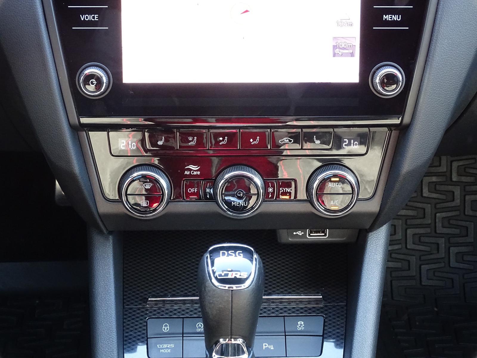 Skoda Octavia Combi 2.0 RS 245 LED Navi ACC SmartLink