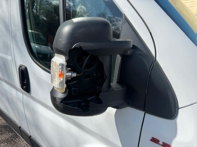 Fahrzeugabbildung Fiat Ducato 35 Hochr.-Kasten 28 120 L2H2