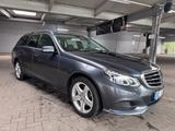 Mercedes-Benz E 300 BlueTEC Massage Matrix Leder StHzg 360 Kam - Mercedes-Benz E 300: Bluetec