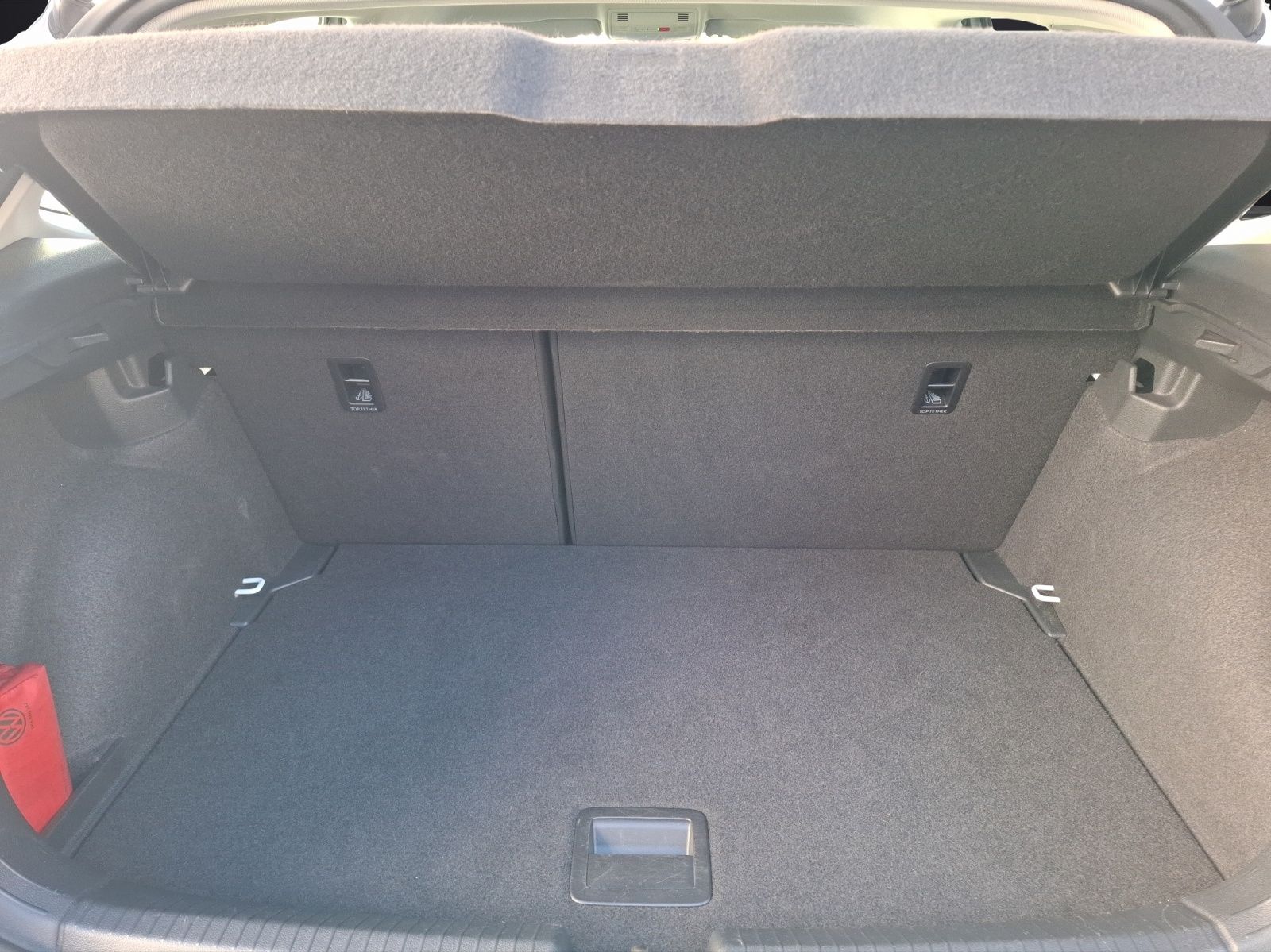 Fahrzeugabbildung Volkswagen Polo TSI Style Matrix Navi AID ACC PDC SH LM