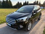 Ford Kuga Titanium - scheckheftgepflegte Ford Kuga