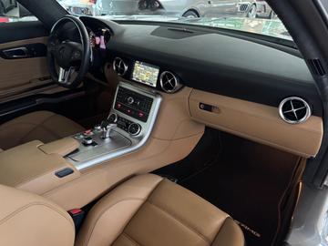 صورة مصغرة 20 لـ 2011 Mercedes-BENZ SLS AMG