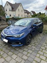 Toyota Auris Hybrid Edition S+ - scheckheftgepflegte Toyota Auris