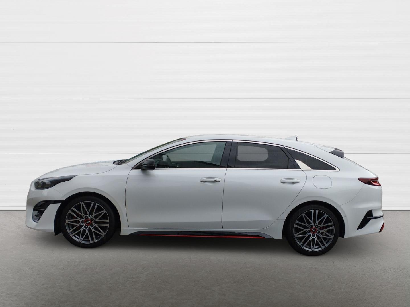 Kia ProCeed GT 1,6T KOMFORT-PAKET+Navi+Leder+JBL+Dig