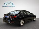 BMW 318i Limo  Advantage, AHK, LED, Sport Lenkrad, - BMW 318 in Oldenburg