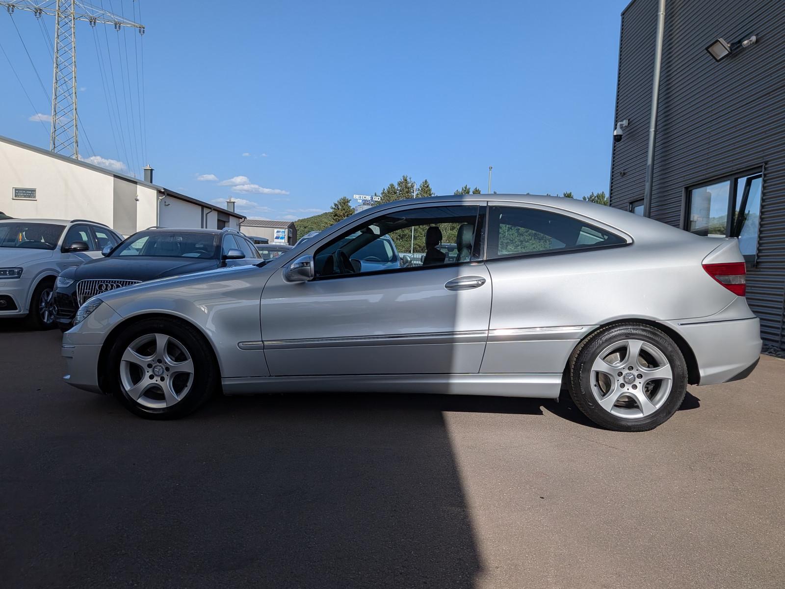 Mercedes-Benz CLC 200 Kompresor Aut. Leder SHZ Tempomat 1-Hand
