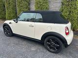 MINI COOPER Cabrio Cooper - MINI MINI aus 2011 mit Benzin-Antrieb: Cabrio