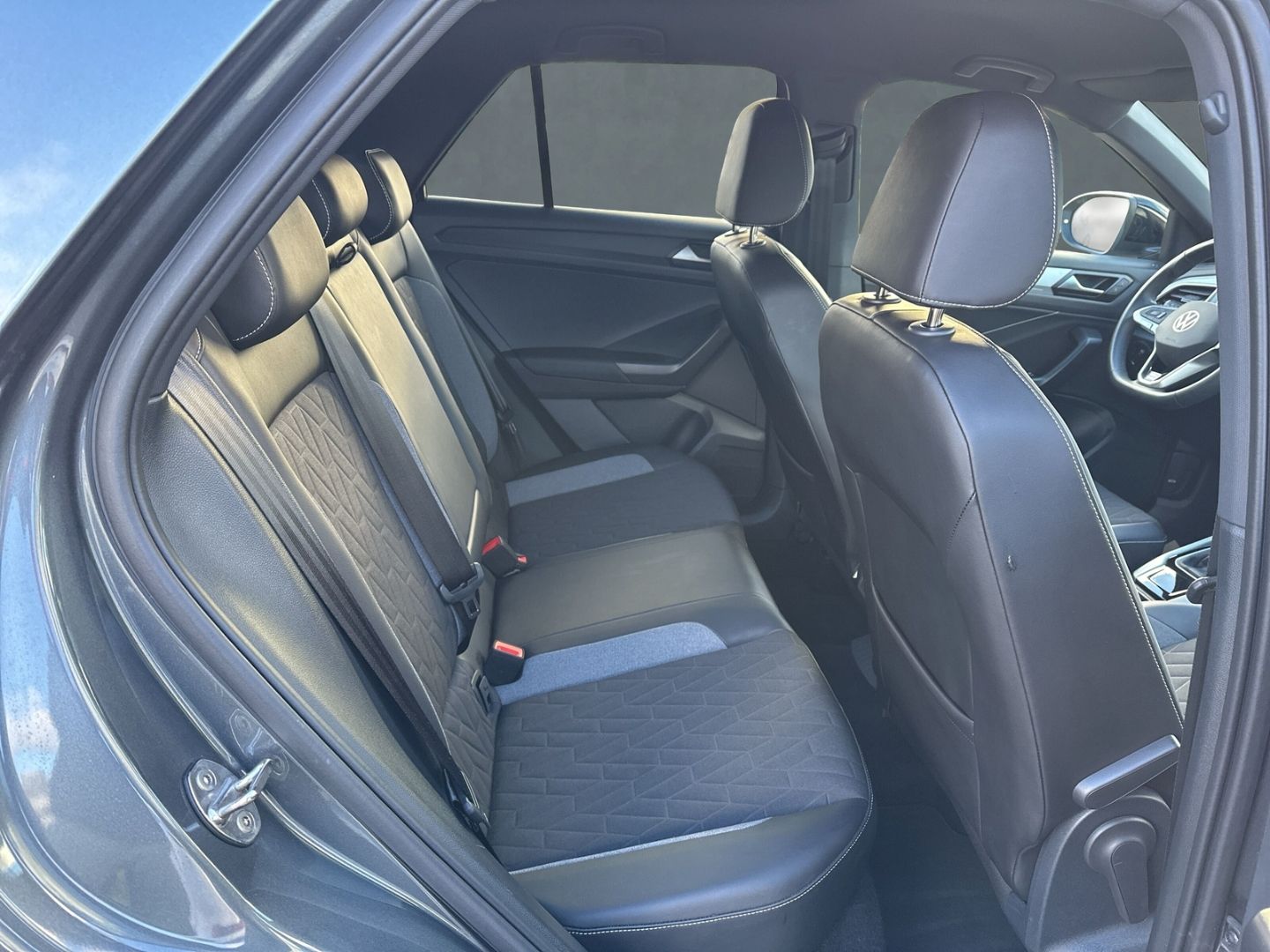 T-Roc 2.0 TDI Goal AHK-abnehmbar Navi LED ACC Ap