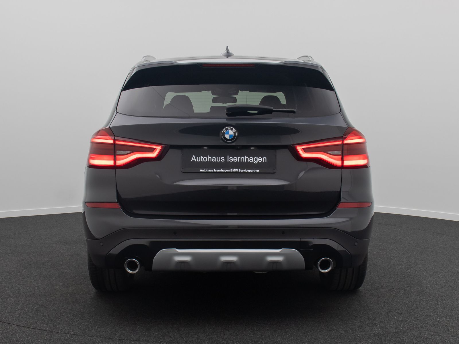 Fahrzeugabbildung BMW X3 xD20d xLine ACC AHK Kamera DisplKey HUD Leder