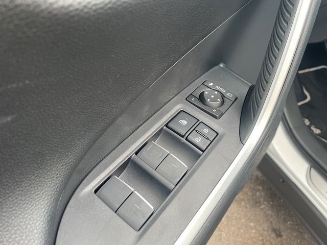 Toyota RAV4 2.5 Hybrid Team D *2xPDC*ACC*LED*SHZ*NAVI*