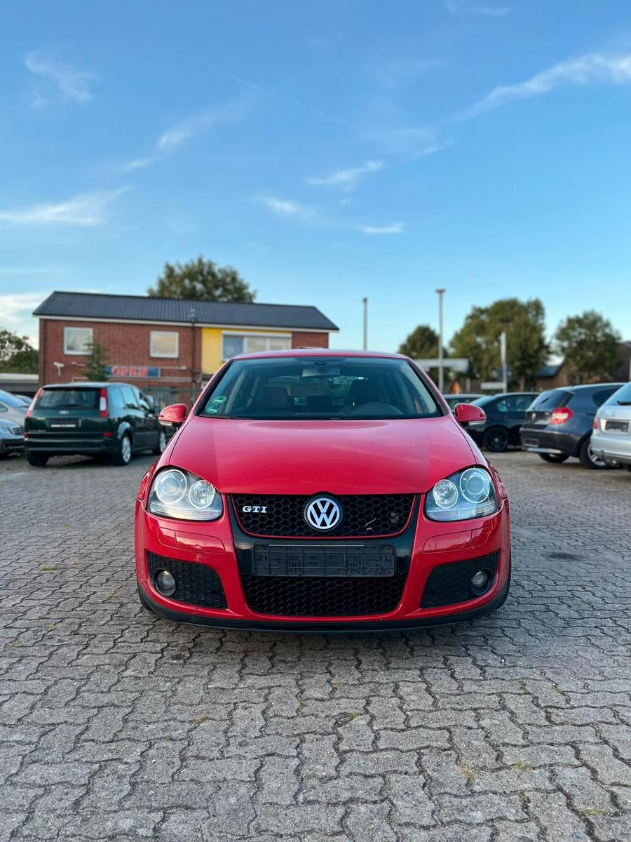 Volkswagen Golf V Lim. GTI