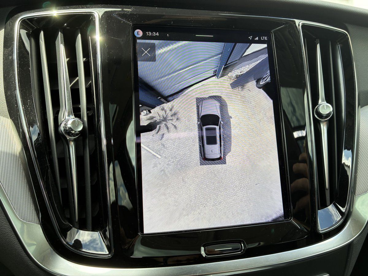 Volvo V60 B4 Plus Dark PANO HUD MEMORY foto 16