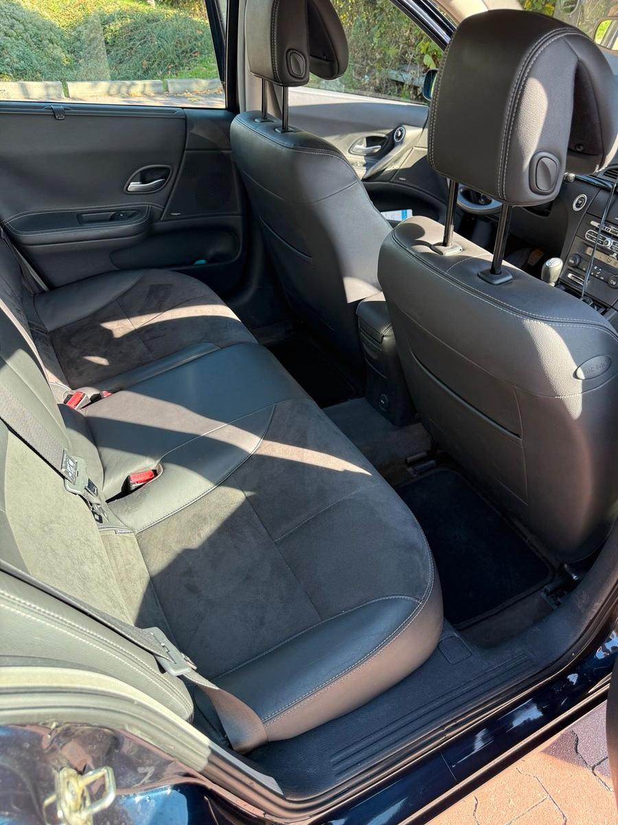 Renault Laguna 2007 — photo 10