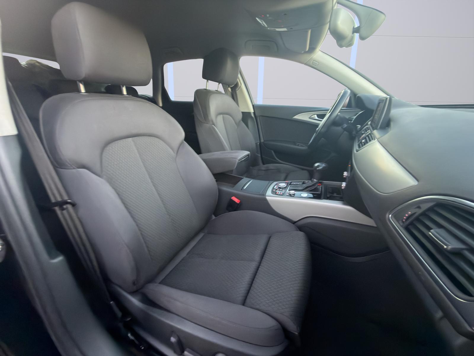 Audi A6 Avant 2.0 TDI Ultra 190 ch BVA / 119 000 km / Toit panoramique / Affichage tête haute / Sièges ventilés / Caméra de recul