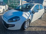 Fiat Punto Evo 1.3 Mjt 75 CV 5p Dynamic - Fiat Punto Evo Dynamic mit Diesel-Antrieb