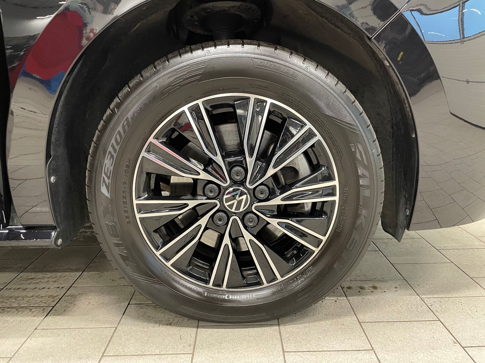 T7 Multivan Life LR 2.0 TDI MATRIX-LED PANO ACC