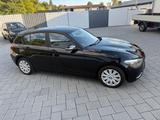 BMW Baureihe 1 Lim. 5-trg. 114 i.Neue steuerkette. - BMW 114 aus 2013