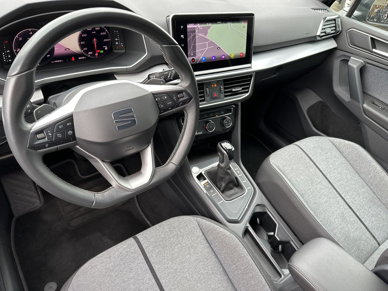 Fahrzeugabbildung SEAT Tarraco 2.0 TDI DSG Style NAV+LED+ACC+KAM+DAB+BT