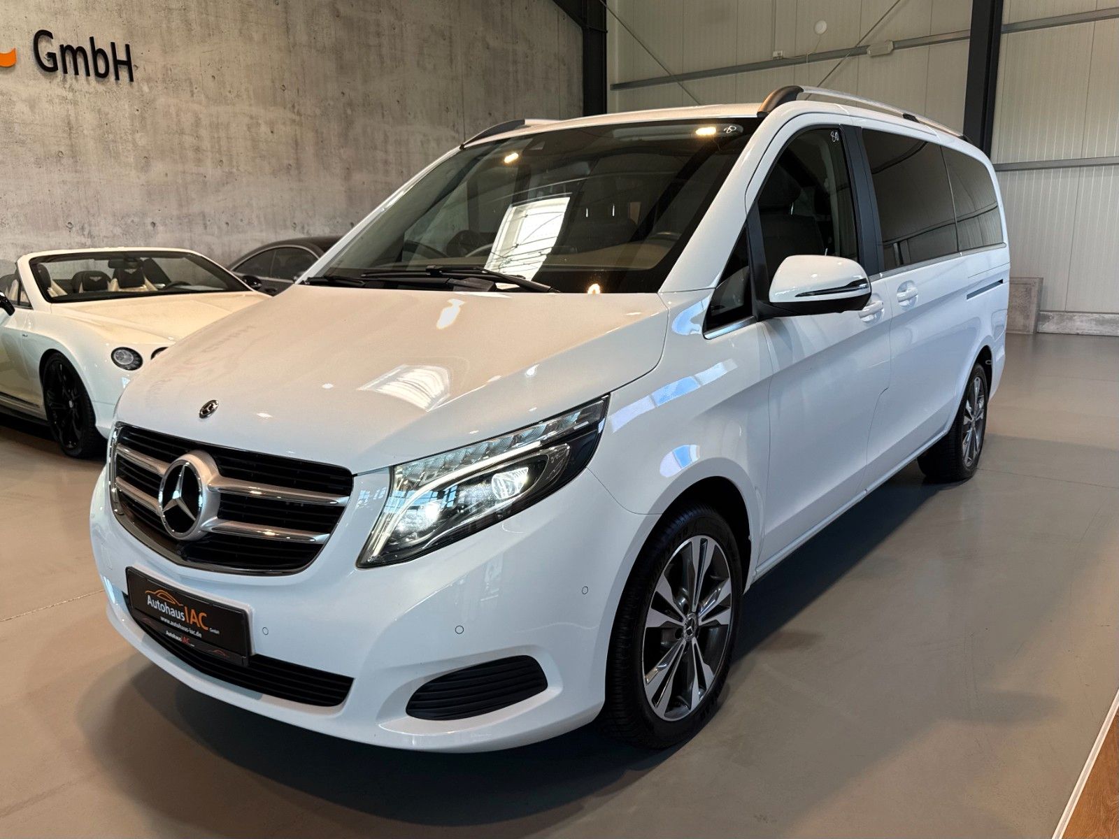 MERCEDES-BENZ V 250 CDI/7.SITZER/AVANTGARDE/lang/AHK/ACC/360*