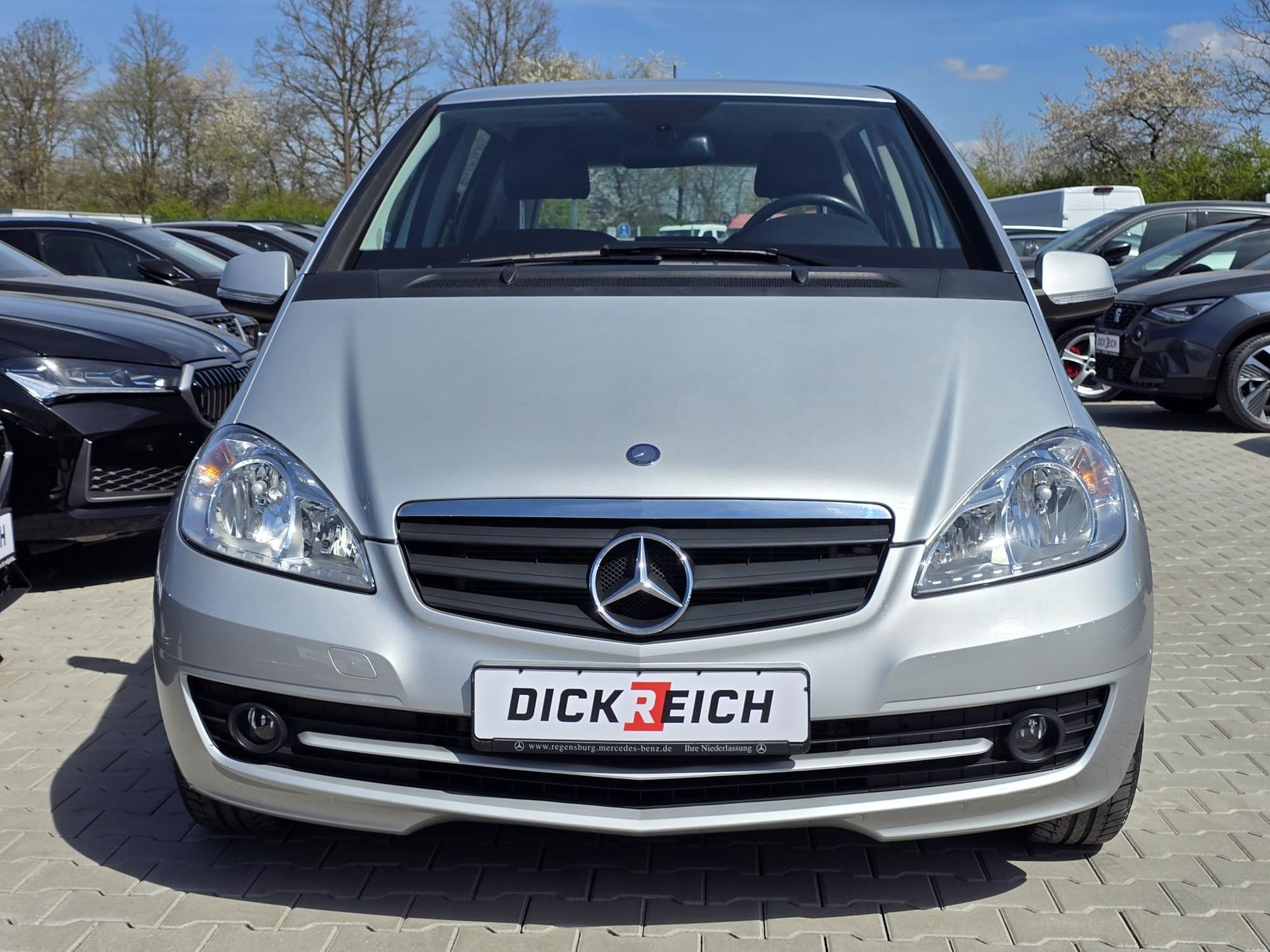Fahrzeugabbildung Mercedes-Benz A 150 BlueEfficiency SHZ*BLUETOOTH*TÜV09-25