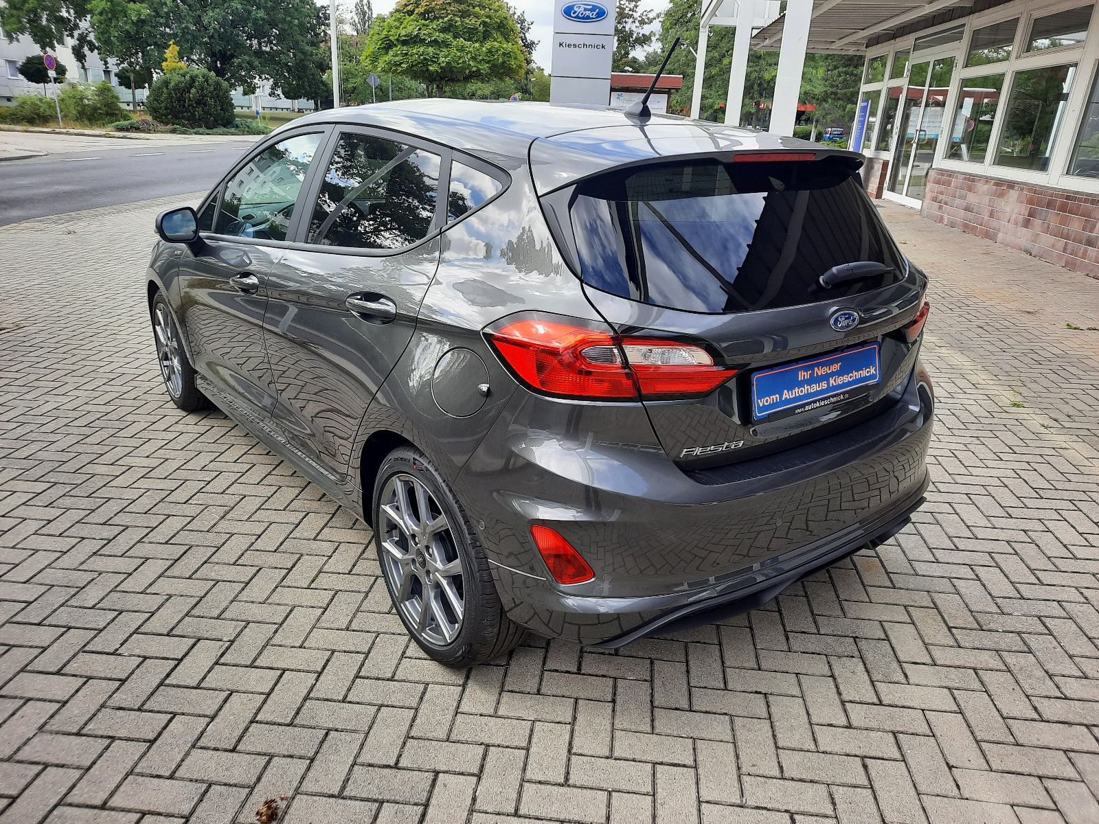 Fahrzeugabbildung Ford Fiesta ST-Line Winterpaket, LED,...