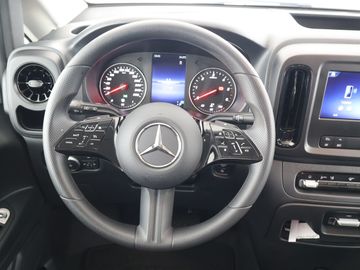 Mercedes Vito - 12