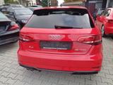 Audi A3 Sportback 35 TFSI sport S-Line - Audi A3: Sportback TFSI