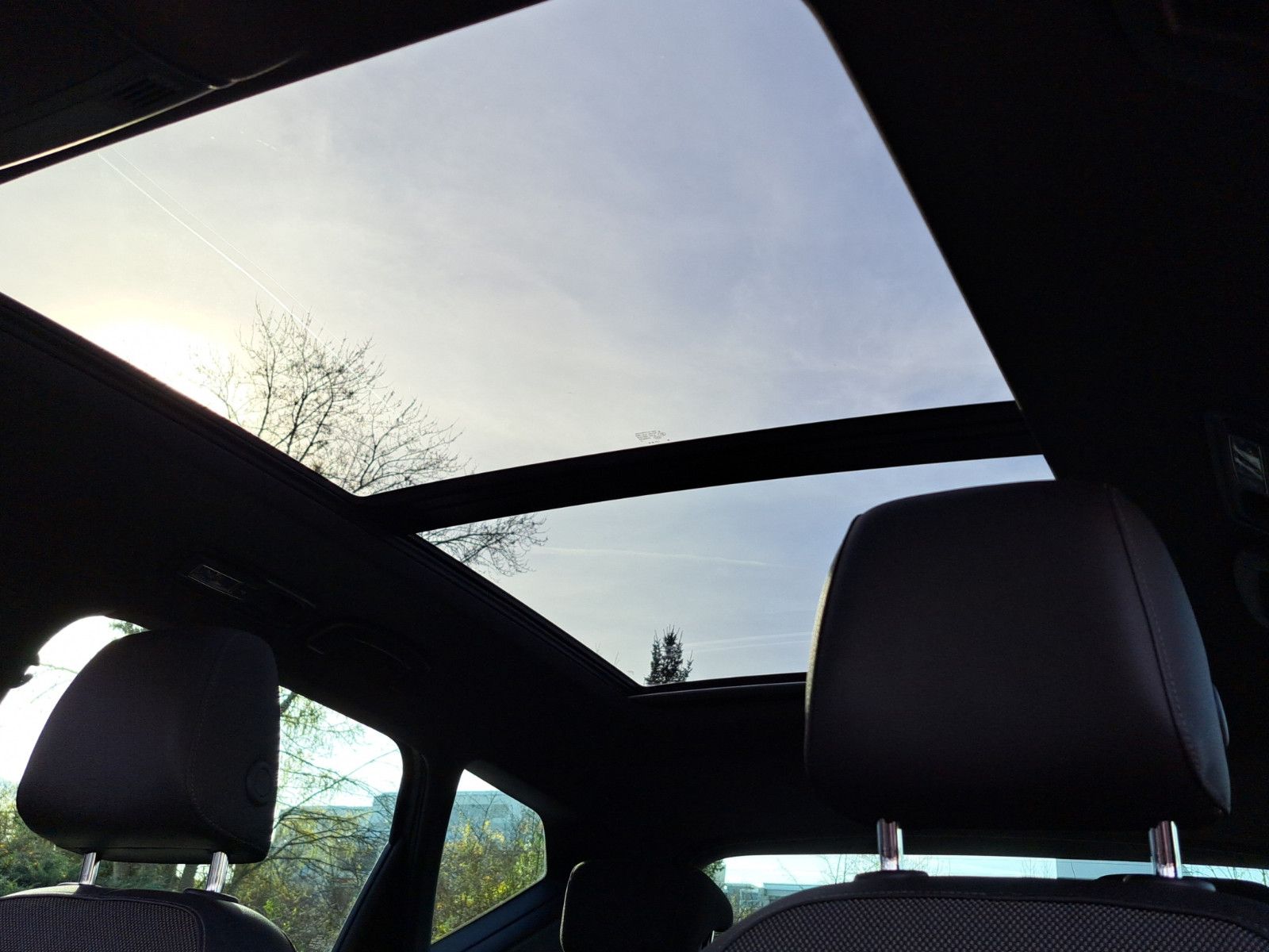 Ateca Xcellence 4Drive 2.0 TDI DSG AHK Panodach