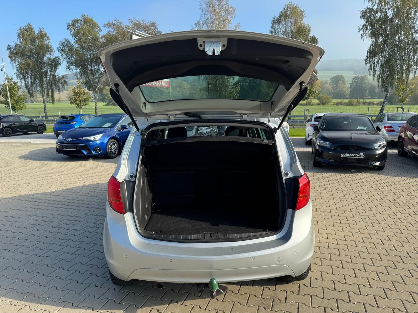 Fahrzeugabbildung Opel Meriva B Style°AHK°Kamera°