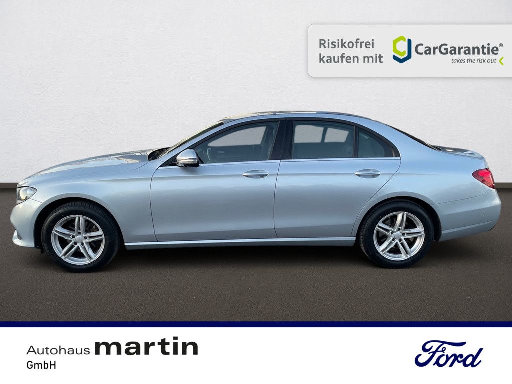 Fahrzeugabbildung Mercedes-Benz E 220 d PDC BT SHZ PTS 360° NAVI STANDHEIZUNG
