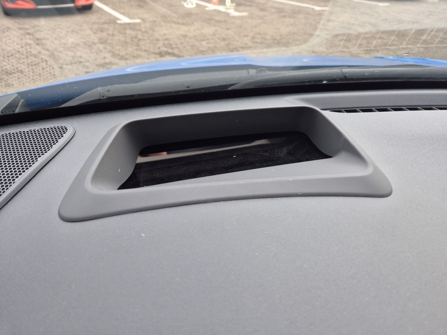 Fahrzeugabbildung Toyota Yaris Hybrid Premiere Edition 1.5 Dual-VVT-iE EU