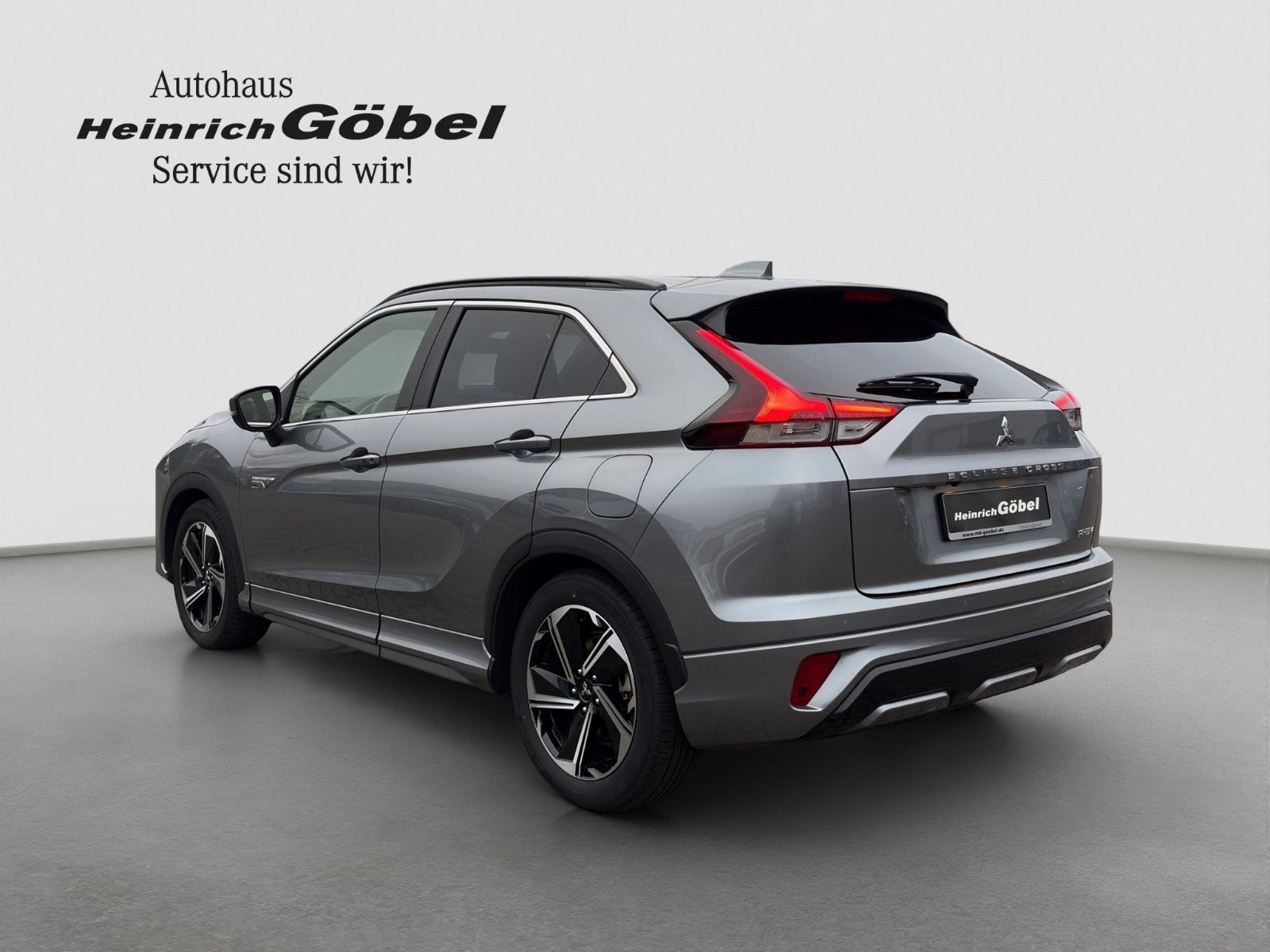 Fahrzeugabbildung Mitsubishi Eclipse Cross 2.4 PHEV 4WD   Select Tieflegung