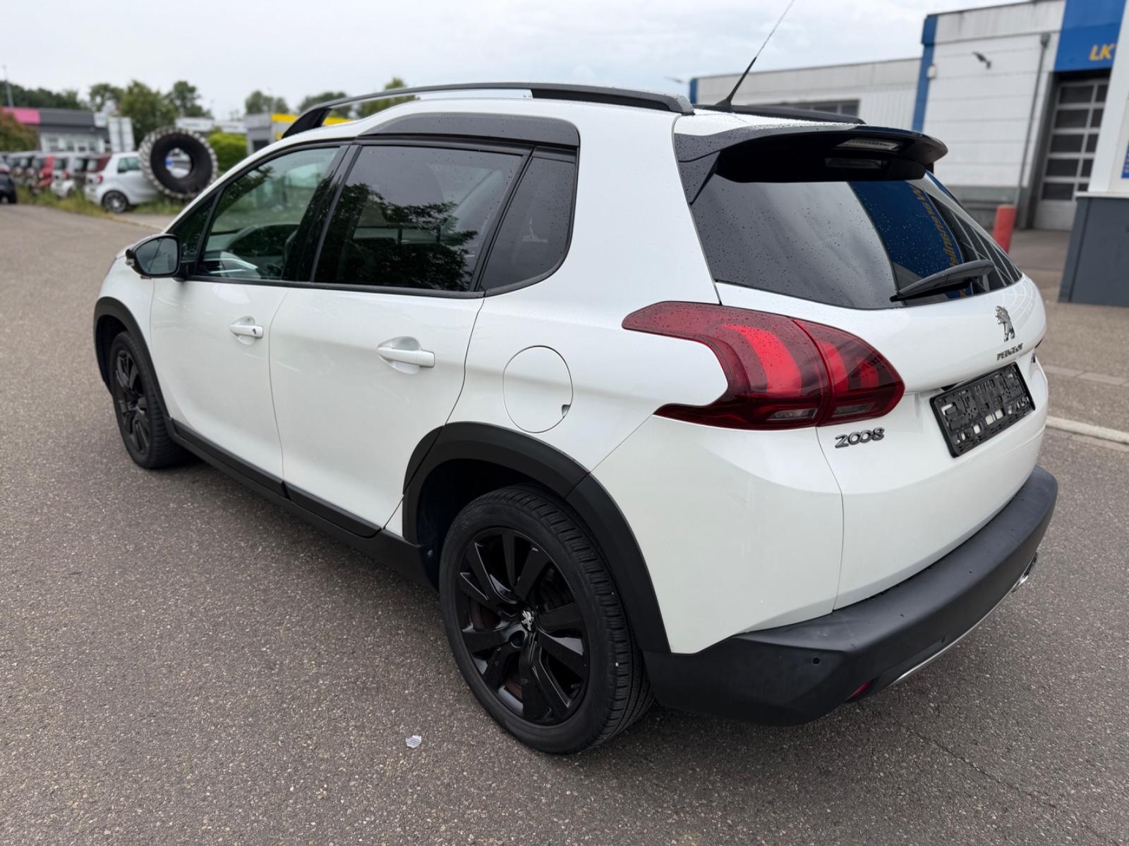 Peugeot 2008 GT-Line Edition PureTech 110 EAT6 GT-Li...
