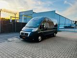 Fiat Ducato L2H2 180*8Sitzer*Automatik*RollstuhlRampe - Fiat Ducato mit Diesel-Antrieb: Kleinbus, Sitzer