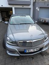 Mercedes-Benz C 220 CDI BlueEFFICIENCY -ELEGANCE - Mercedes-Benz C 220: Elegance