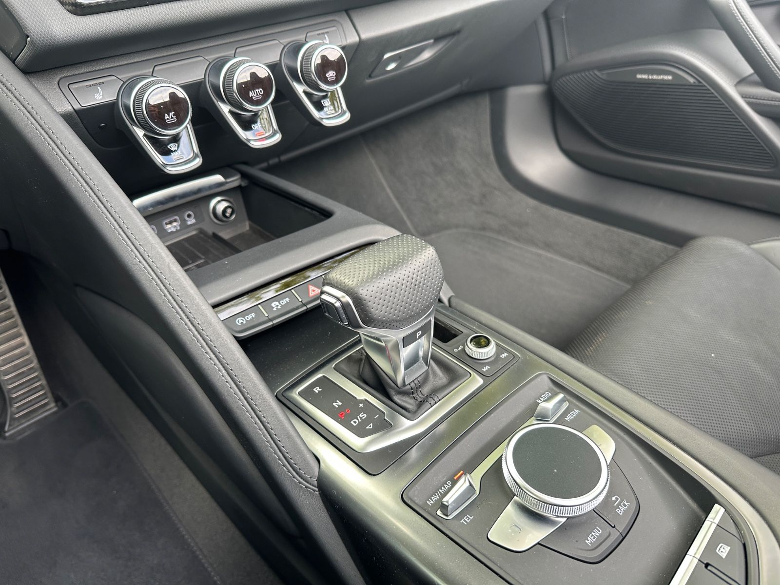 Fahrzeugabbildung Audi R8 Spyder 5.2 quattro performance*CARBON*KERAMIK