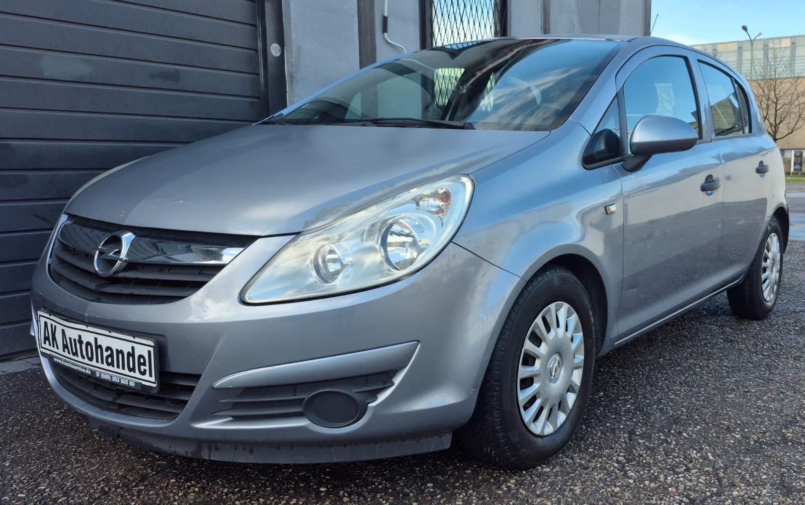 Opel Corsa D 5 Türig Klima Navi Expo.