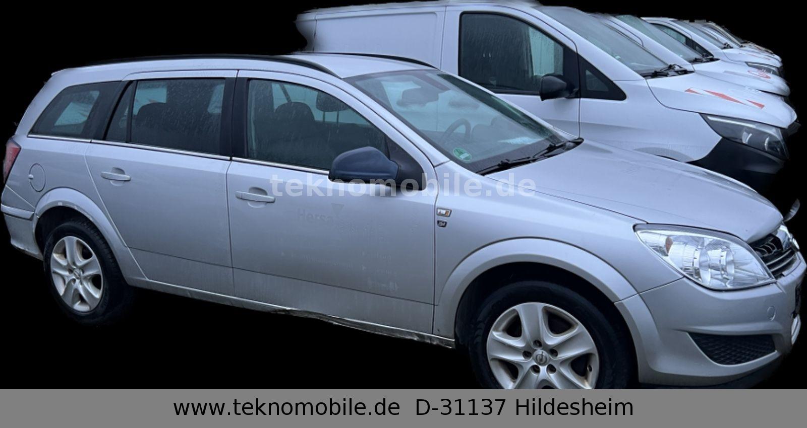 Opel Astra, 2011
