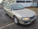 Opel Omega Caravan CD - Opel Omega: C