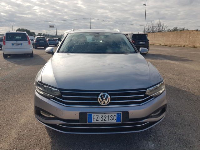 Volkswagen Passat 1.6 TDI SCR DSG Business BMT